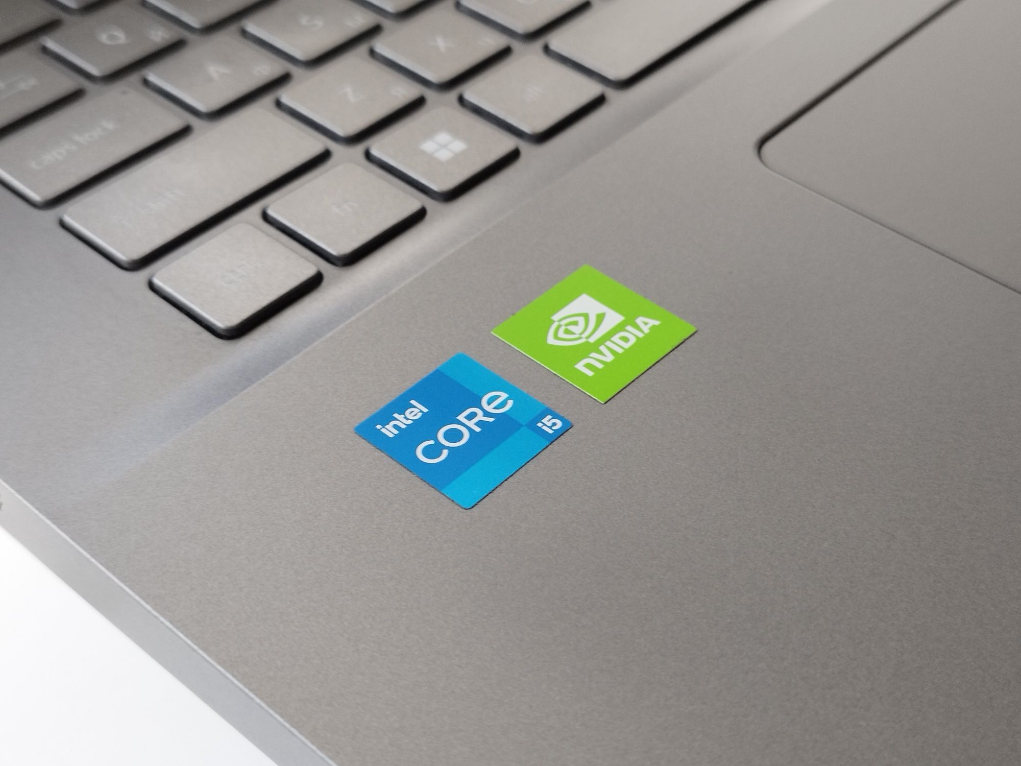 Свежий Acer Aspire 5 с большим экраном