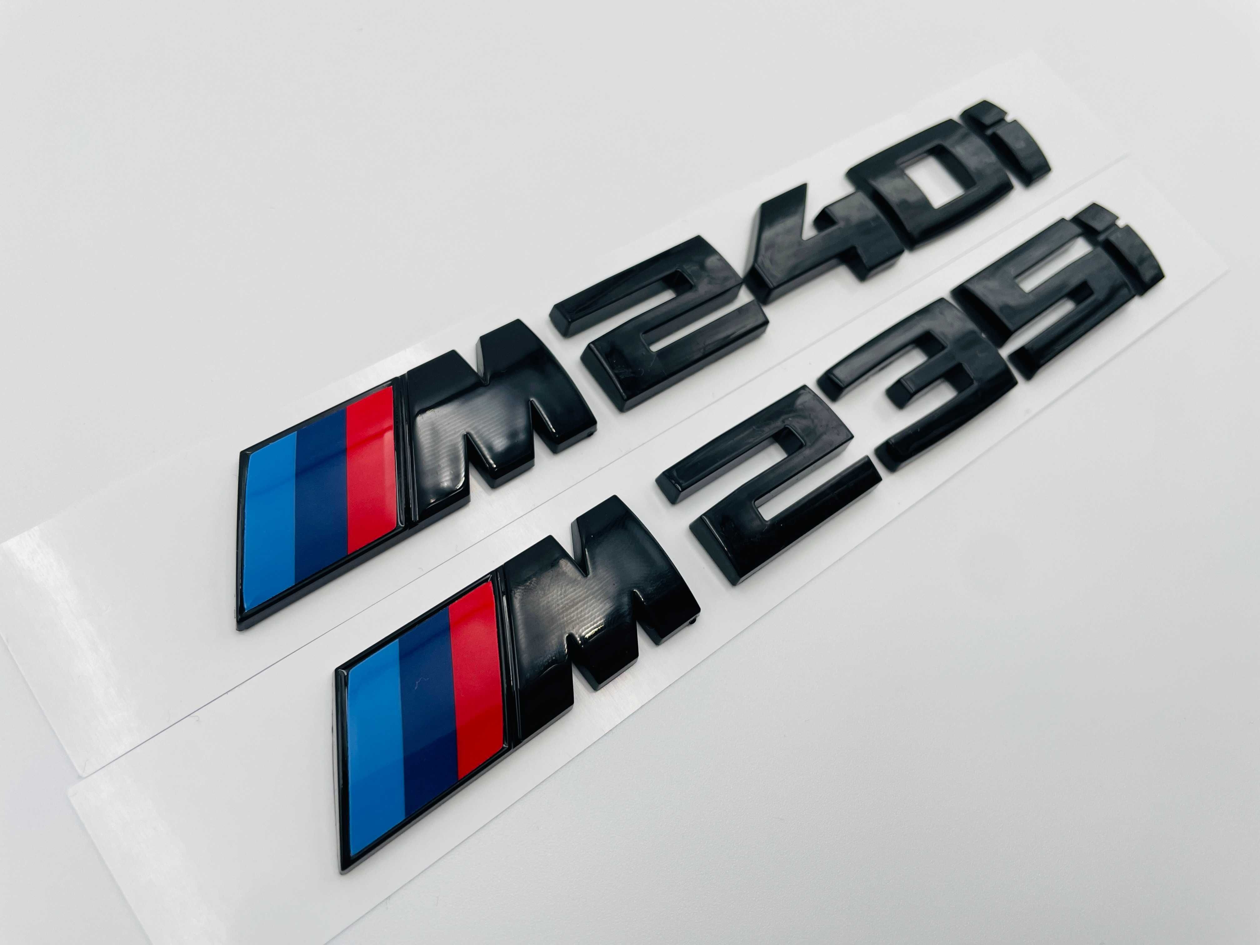 Emblema compatibila BMW M240i negru