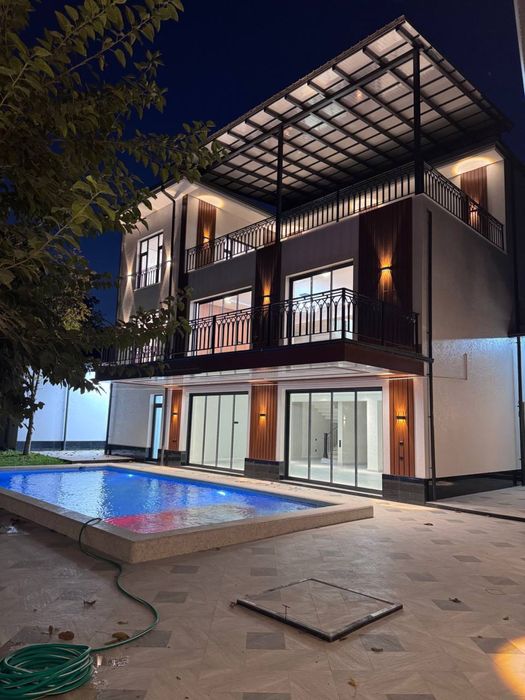 Oqtosh xondayliq qishlog'ida dacha sotiladi