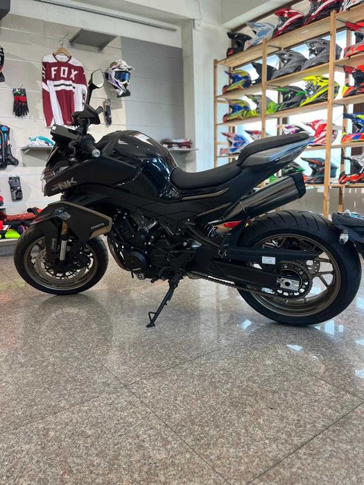 Motocicleta CFMOTO 800NK