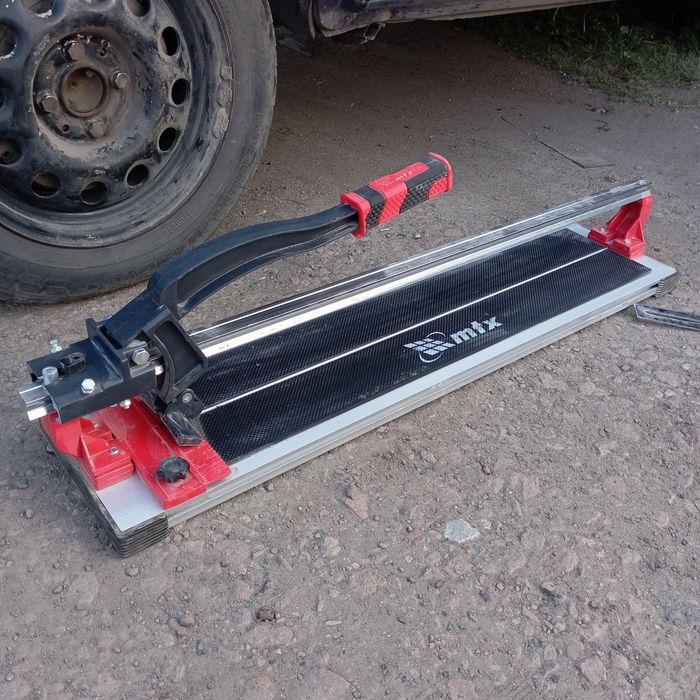 ..Продам плиторез..