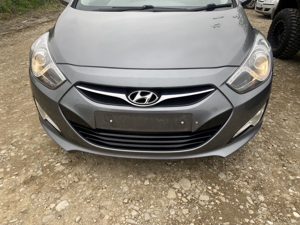 Geam ușă stânga față hyundai i40