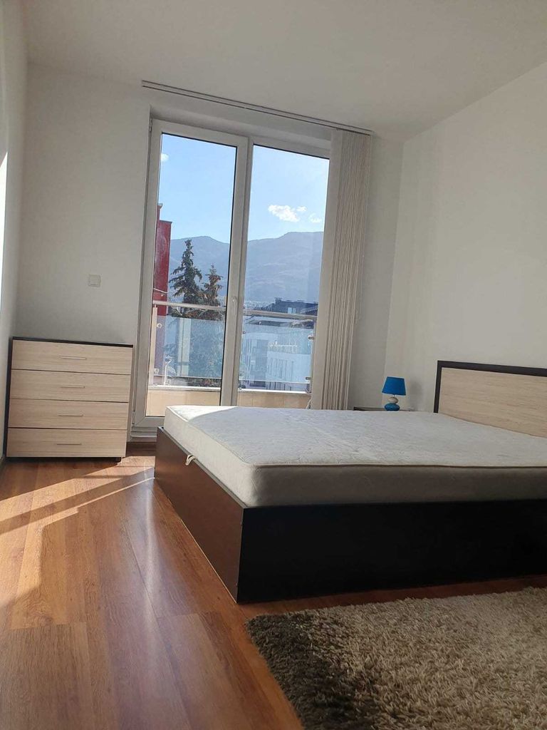 Дава се под наем Двустаен апартамент в София, Зона Б-19 - 65 кв.м за 600 € - Снимка #2