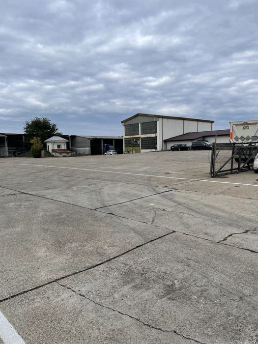 Teren Industrial cu platforma betonata si Cladiri Industriale