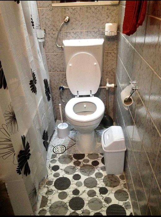 Дава се под наем Двустаен апартамент в Бургас, Меден рудник - зона А - 60 кв.м за 153 € - Снимка #1