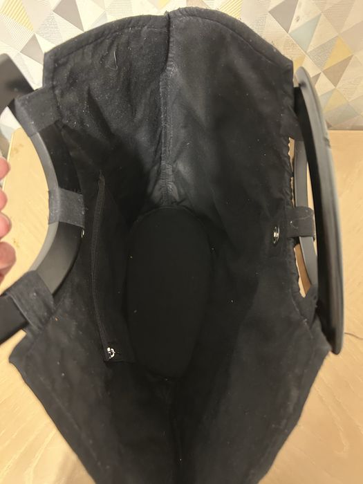 Сумка из листьев пальмы.