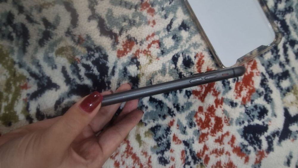 Айфон 11 80К торг есть