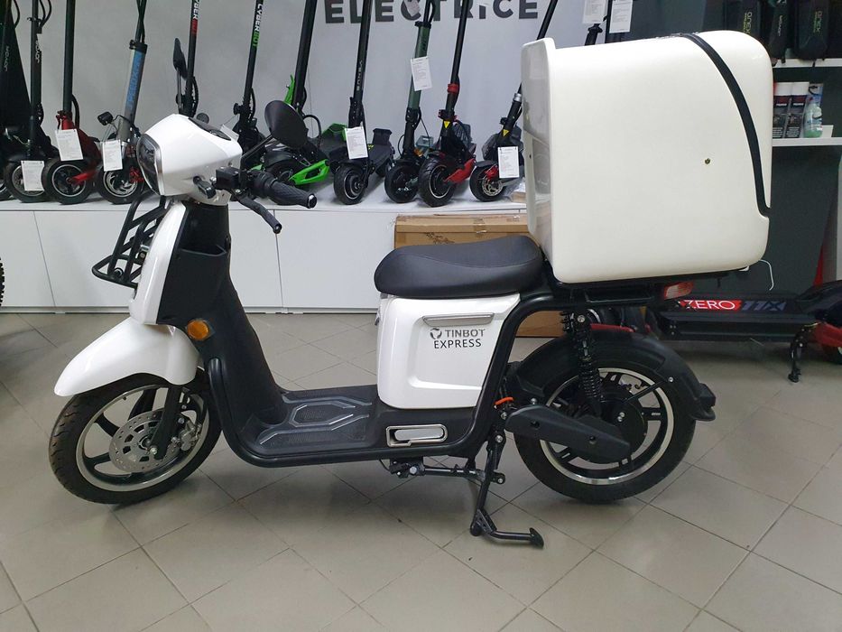 Scutere electrice "Premium", autonomie 240 km, 0 km, Tinbot GmbH