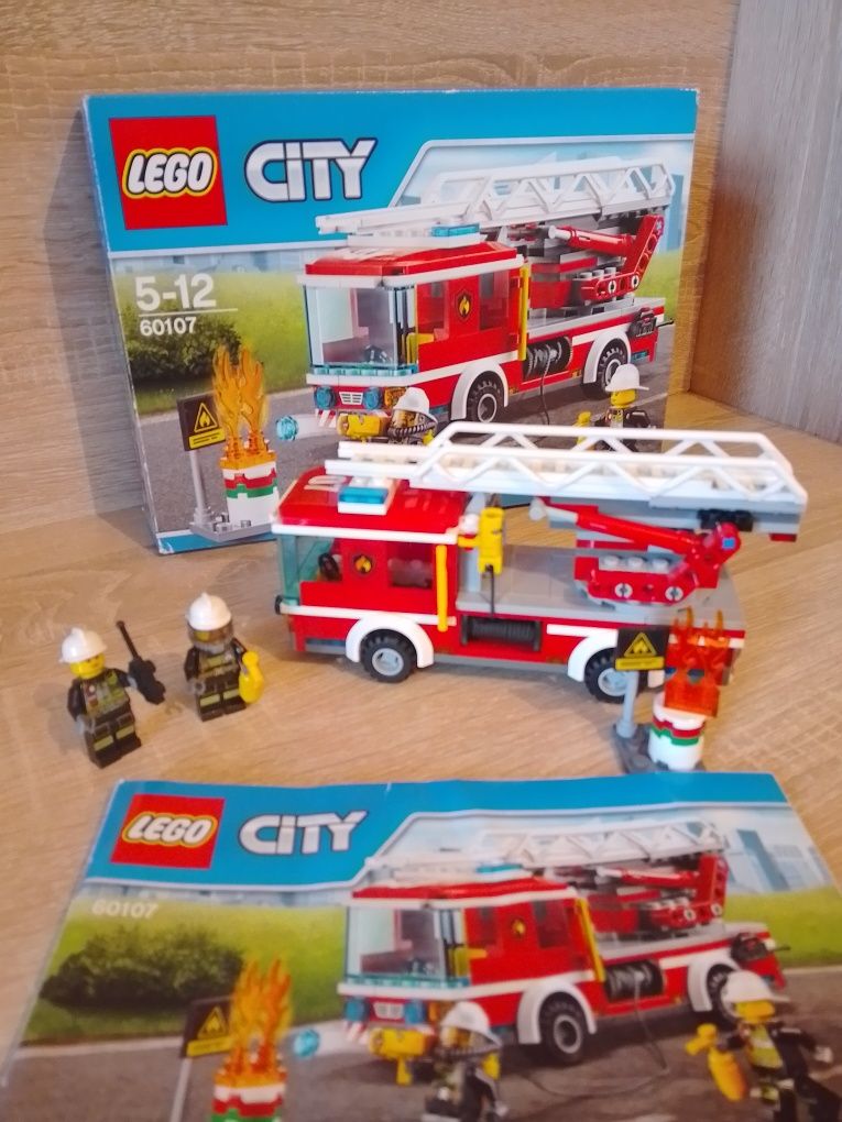 Лего Сити 60107 Пожарникарски камион