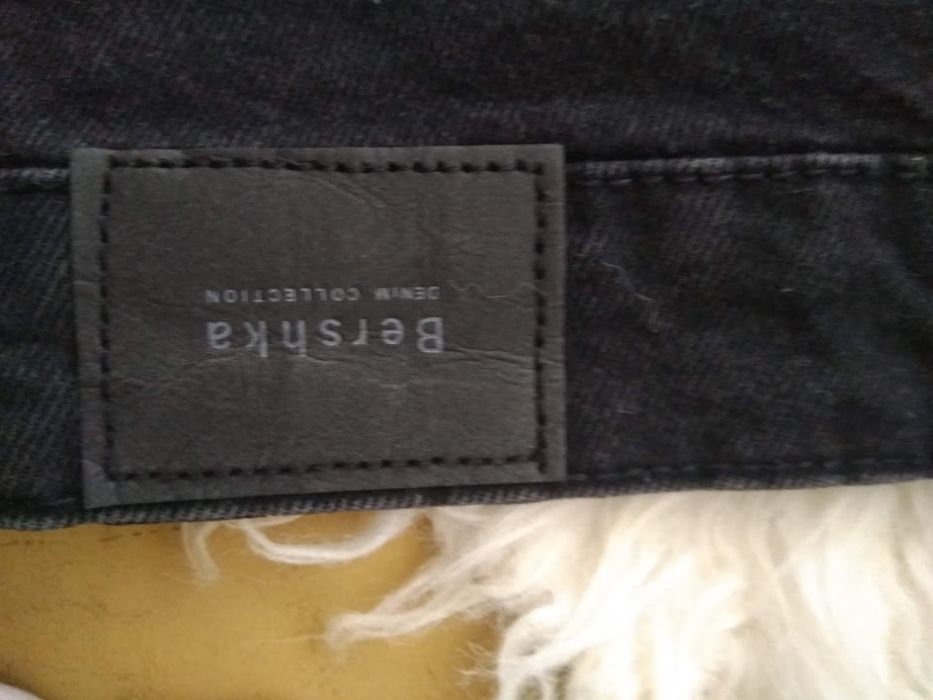 Черни дънки,висока талия ,чарлстон, Bershka