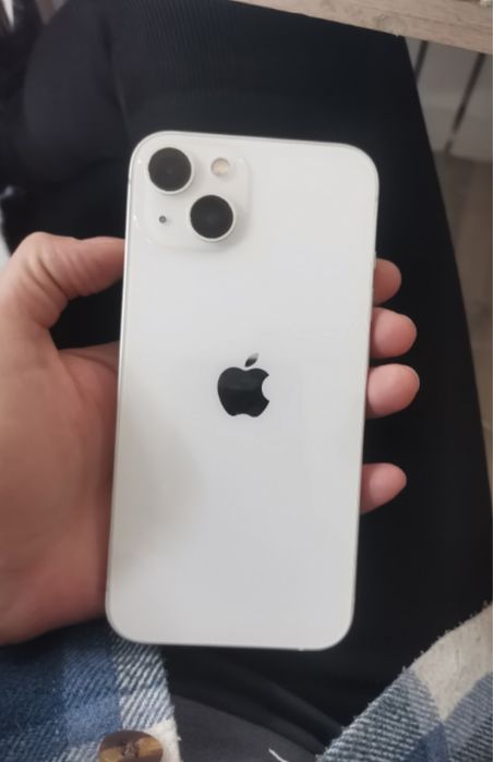 Продам iphone 13-128gb