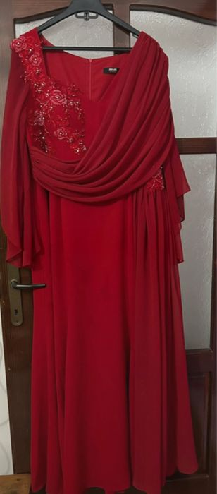 Rochie eleganta rosie
