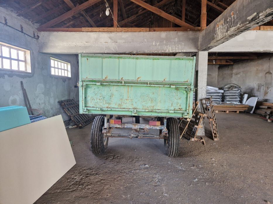 Ремарке за трактор