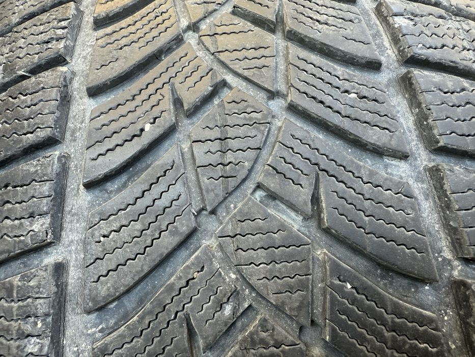 Зимни и летни гуми 17/19 цола