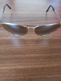 Слънчеви очила Versace със забележка