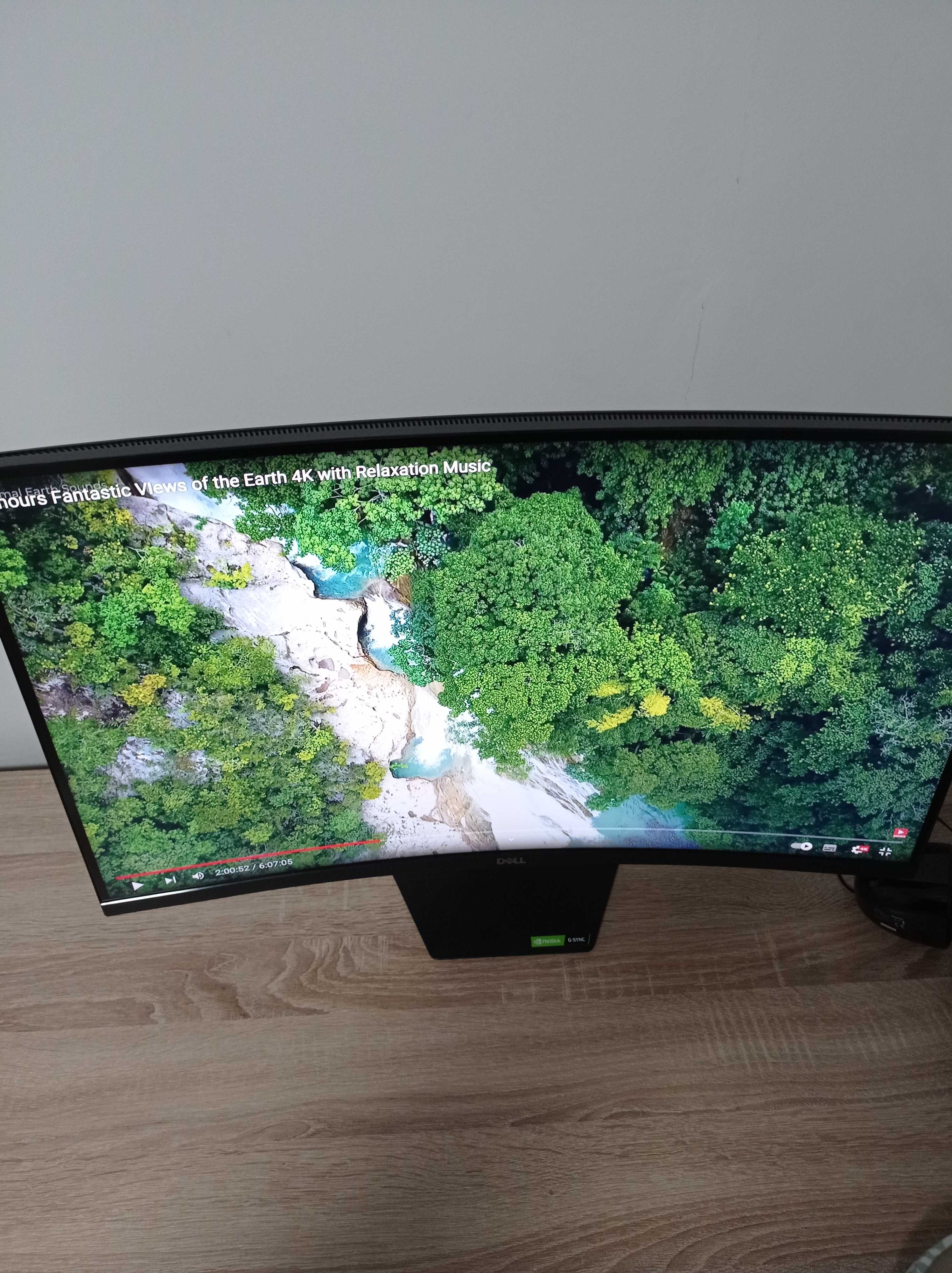 Monitor dell 27 curbat 144hz