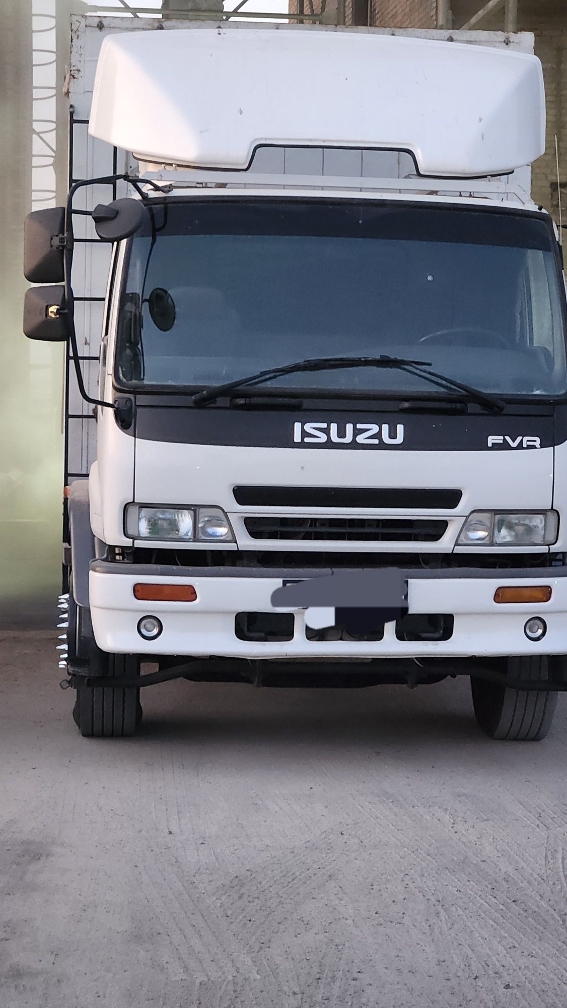Isuzu 10 tona 2013