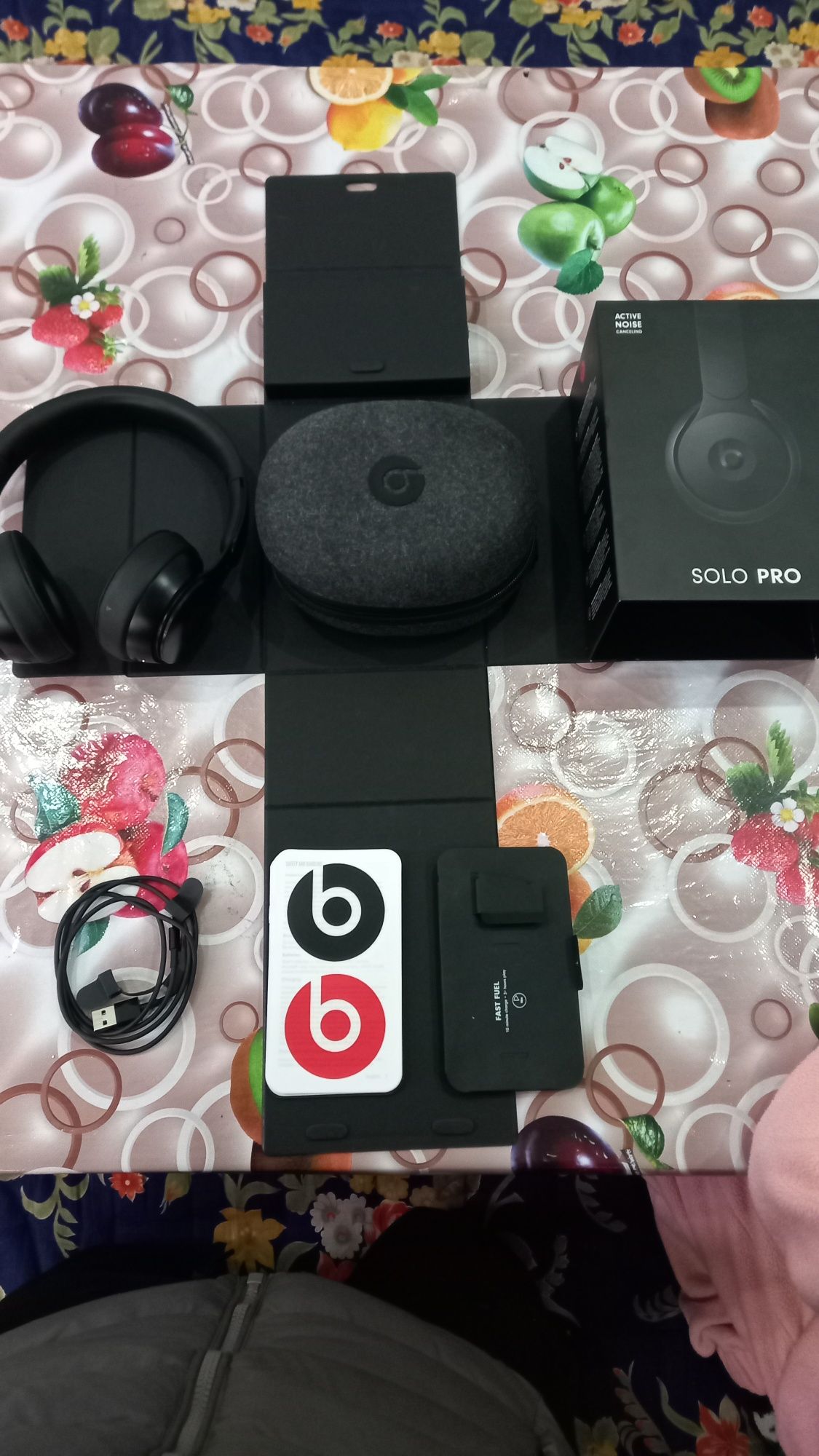 Beats solo pro наушник