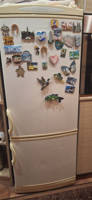 Хладилник Gorenje с фризер в добро състояние 75лв.