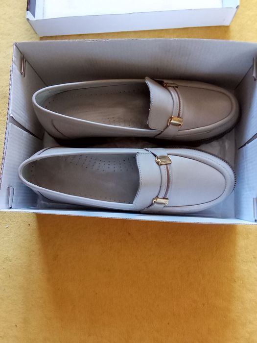 Мокасини от естествена кожа