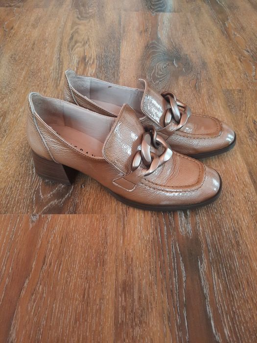 Обувки на GiAnni