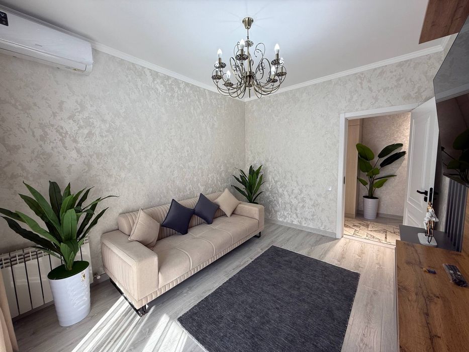 Сдам в аренду 2/3/10 50м2 в ЖК IKAT, ор-р: Мега Планет