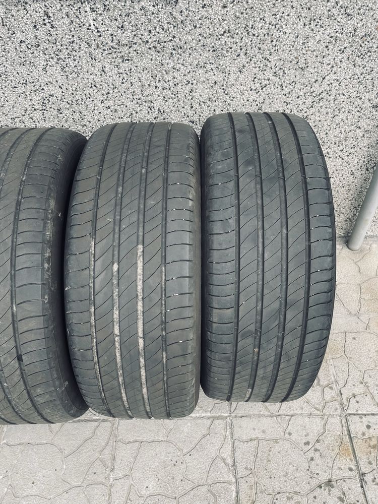 4 броя летни гуми Michelin Prymacy 215/55/18