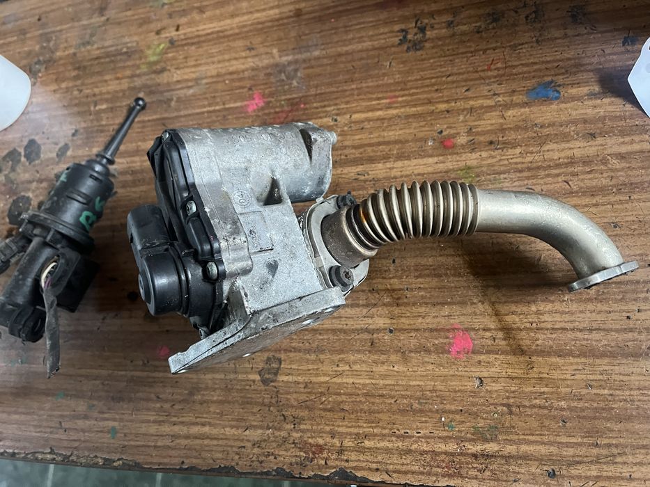 Egr golf 5 1,4 fsi cod motor Bkg cod 03c131503B