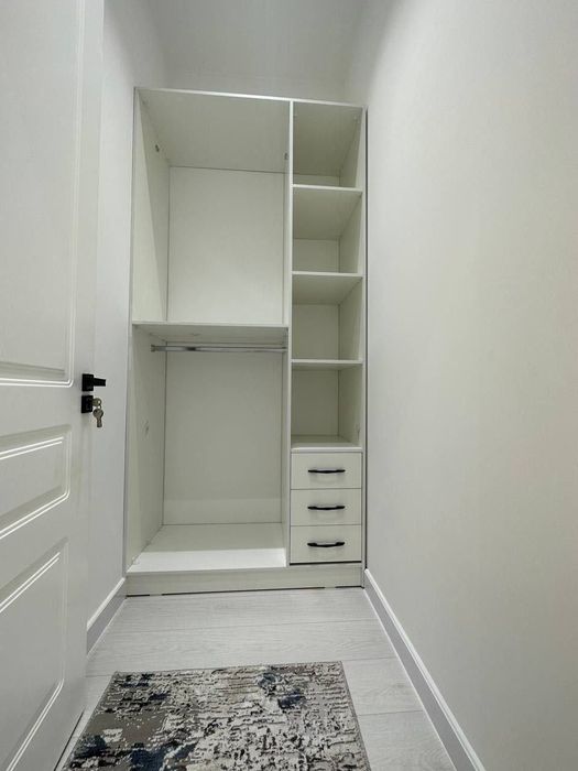 Muhtasham Продается 3 комнатная квартира ремонт Финансовый Институт