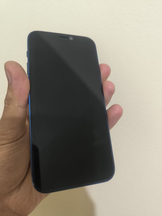 Iphone 12 mini  sotiladi.