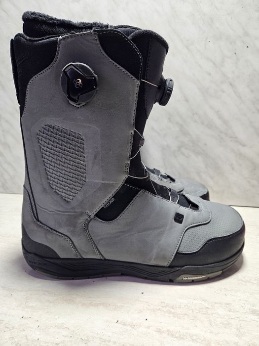 Boots 123 buti placa snowboard  Ride Lasso  mărimea  46-47 (  31 cm) .