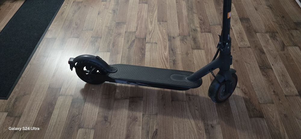 De vanzare trotineta.