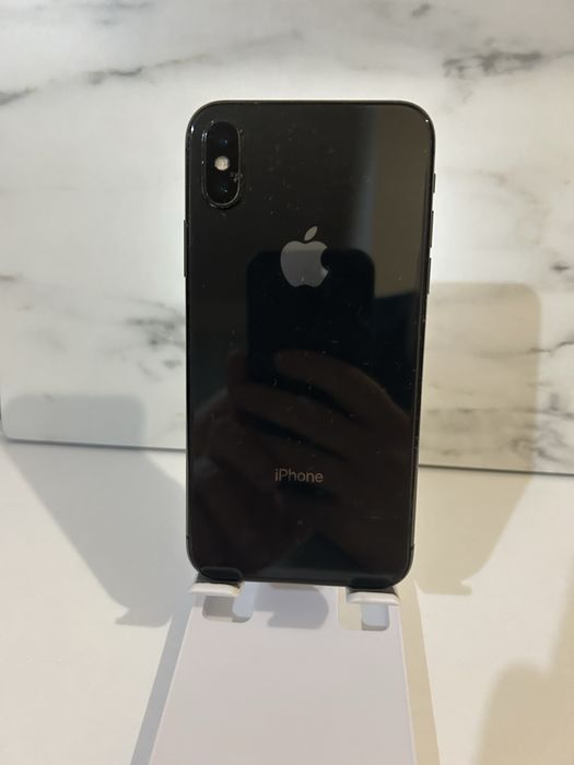 Iphone X - 64GB