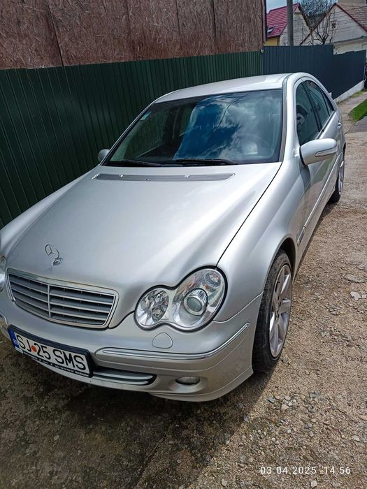 Mercedes C 220 CDI 240K kilometri