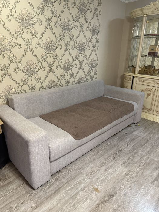 Продам диван и кресло