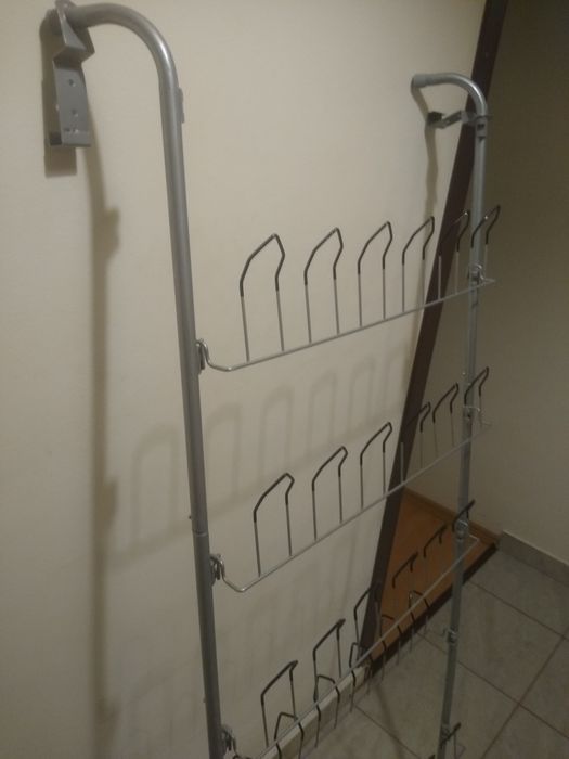 Suport pantofi din metal