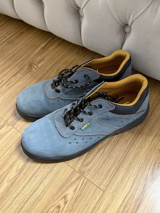 Bocanci de protectie