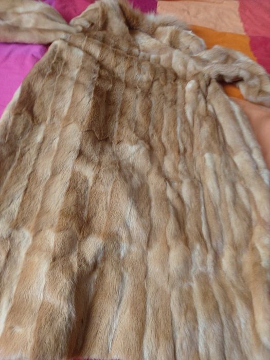 Естествено палто от лисица