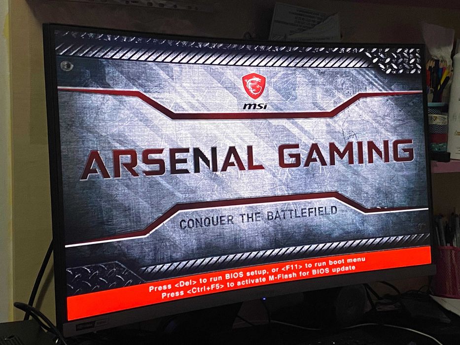 PC Asus cu procesor Ryzen ieftin