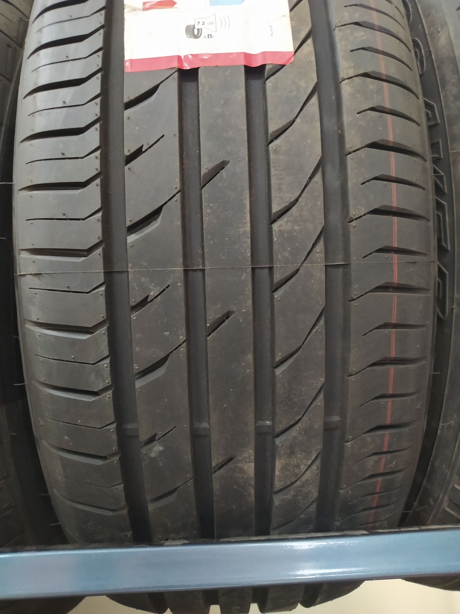 Three-A 235/55R19 Ecowinged