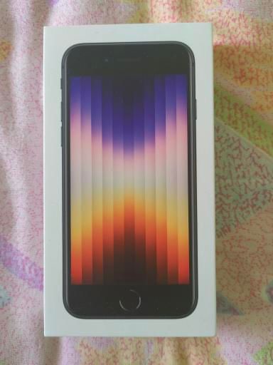 КАТО НОВ iPhone SE 3 2022 + ПОДАРЪЦИ