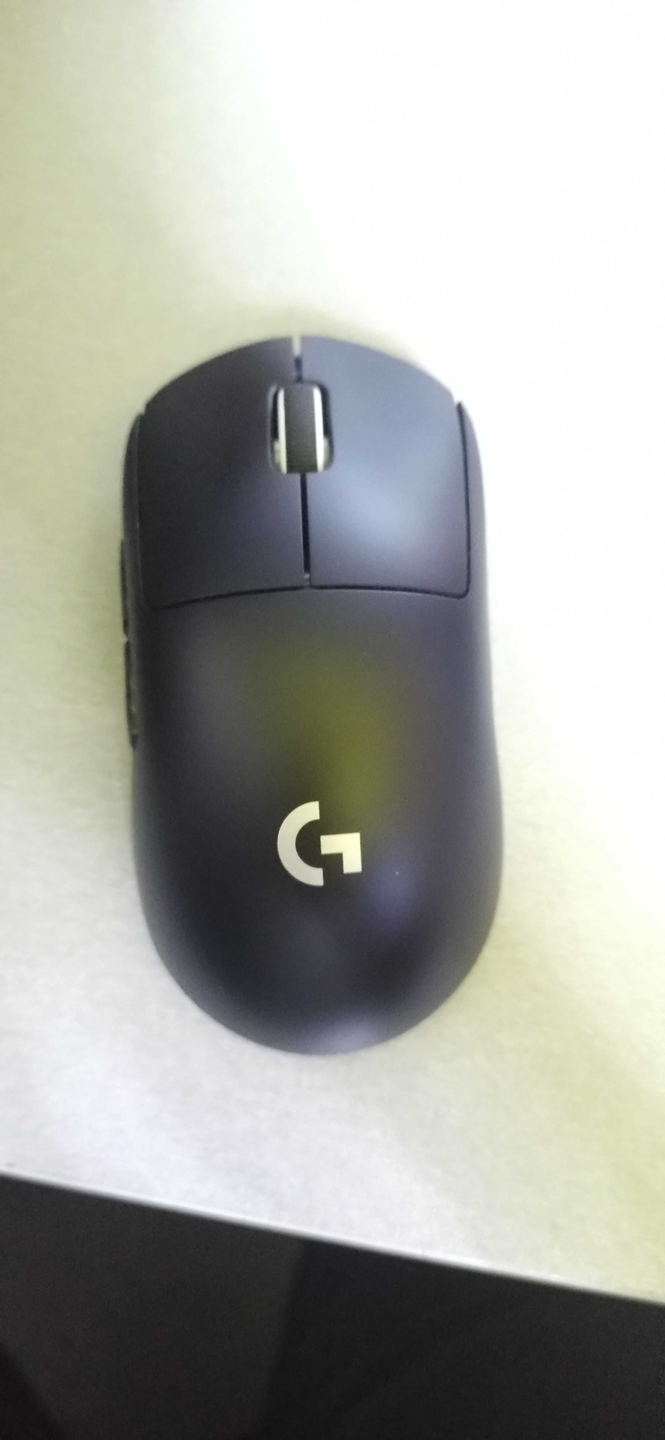 Срочно продается Игровая мышь беспроводная Logitech G Pro