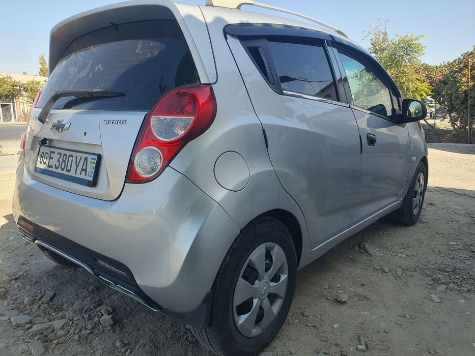 Спарк мошин сотилади