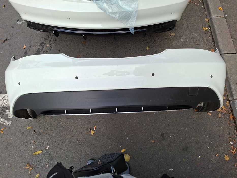 Bara spate diffuser si tipsuri Mercedes  cla 180