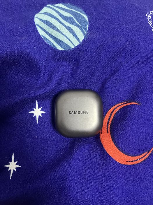 Samsug galaxy buds2