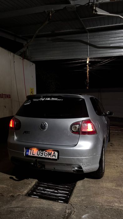 Vând golf 5 2006