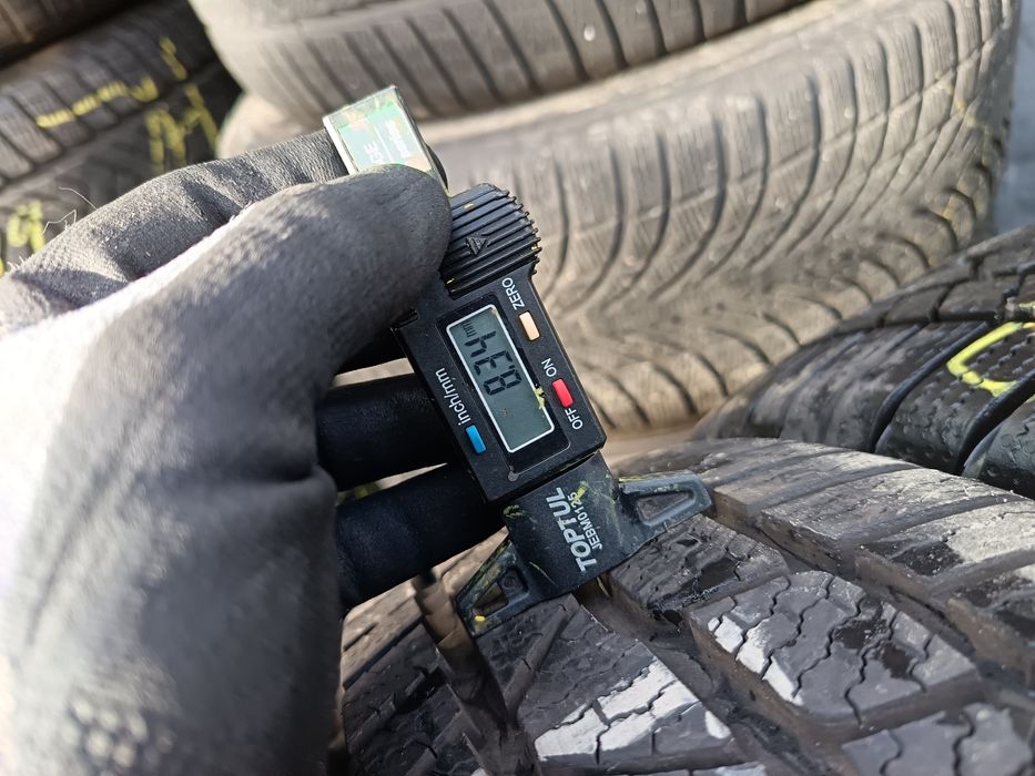 Anvelope MS iarna 215 60 17 continental 2023 8mm