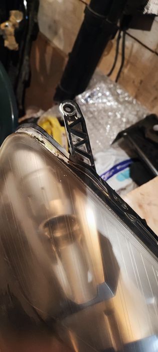 Фарове за Опел Зафира б