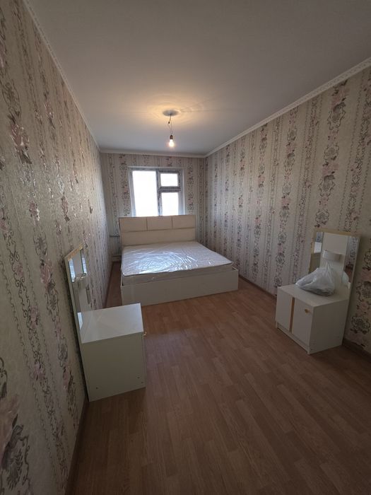 2х комнатная квартира 3 этаж Рашидова Республика Колос