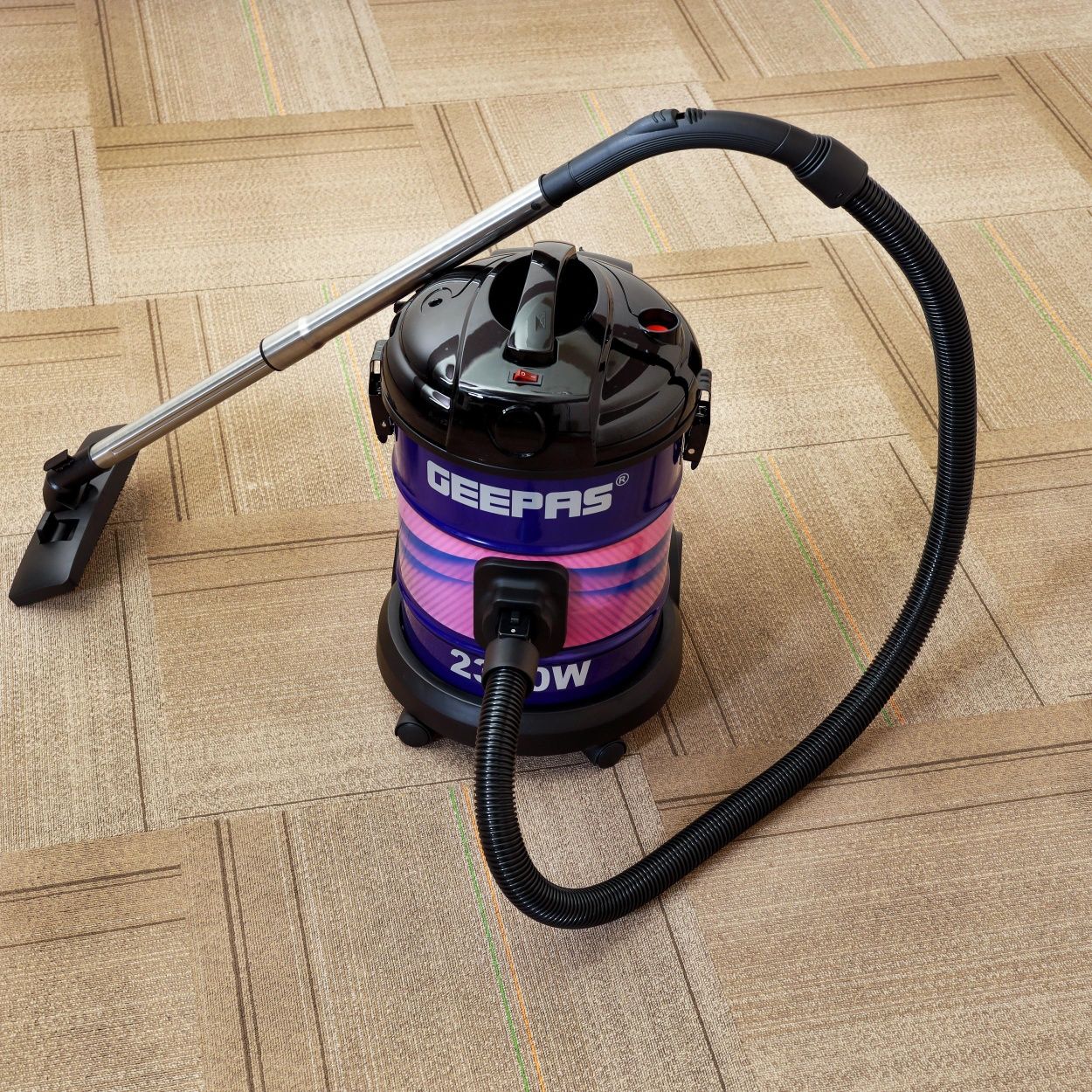 Plisos GEEPAS 2300w yangi